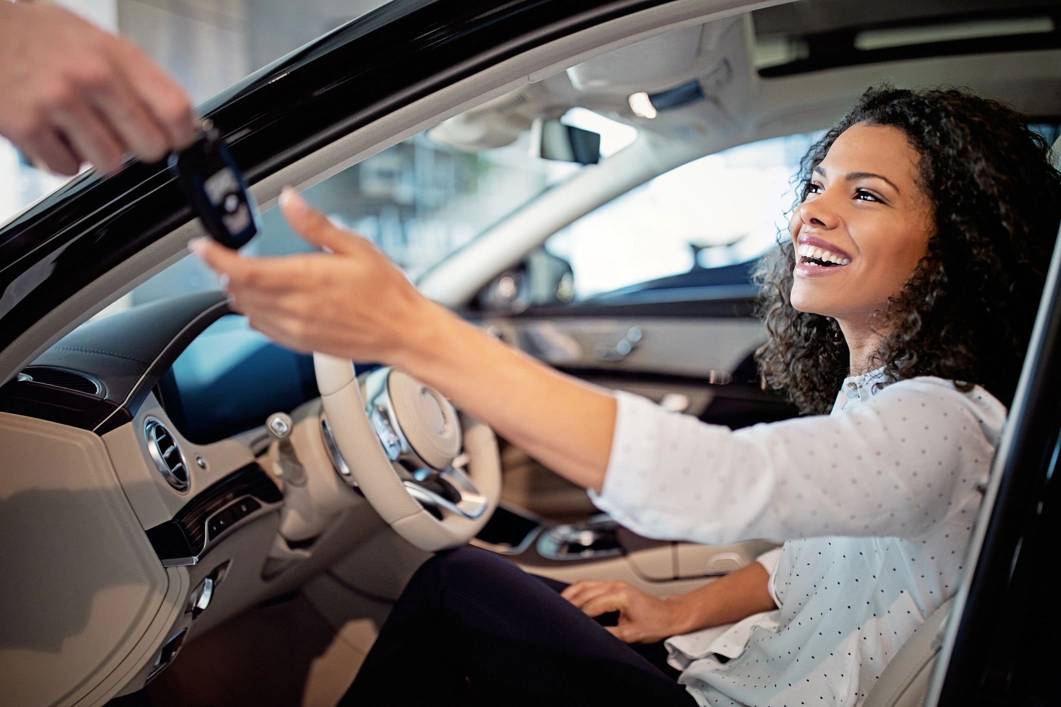 happy car buyers