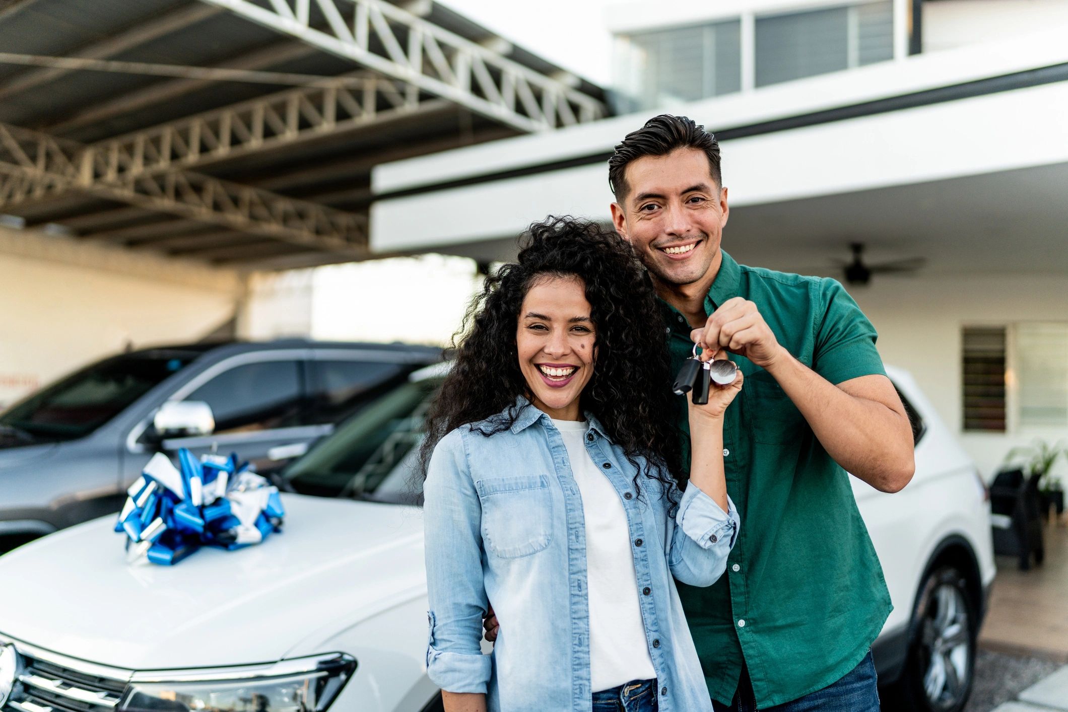 happy car buyers